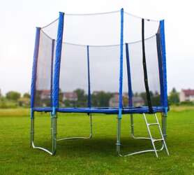 Trampolina ogrodowa GoodJump 4UPVC 400 cm niebieska z siatką zabezpieczającą + drabinka